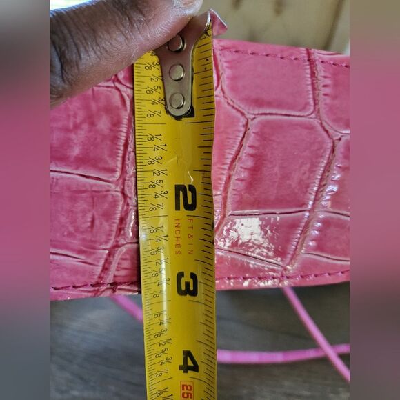 Pink Alligator Croc Embossed Small Leather Bag Made in Italy 8 x 8 - Picture 5 of 16